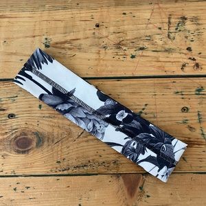 Lululemon floral headband (set available)